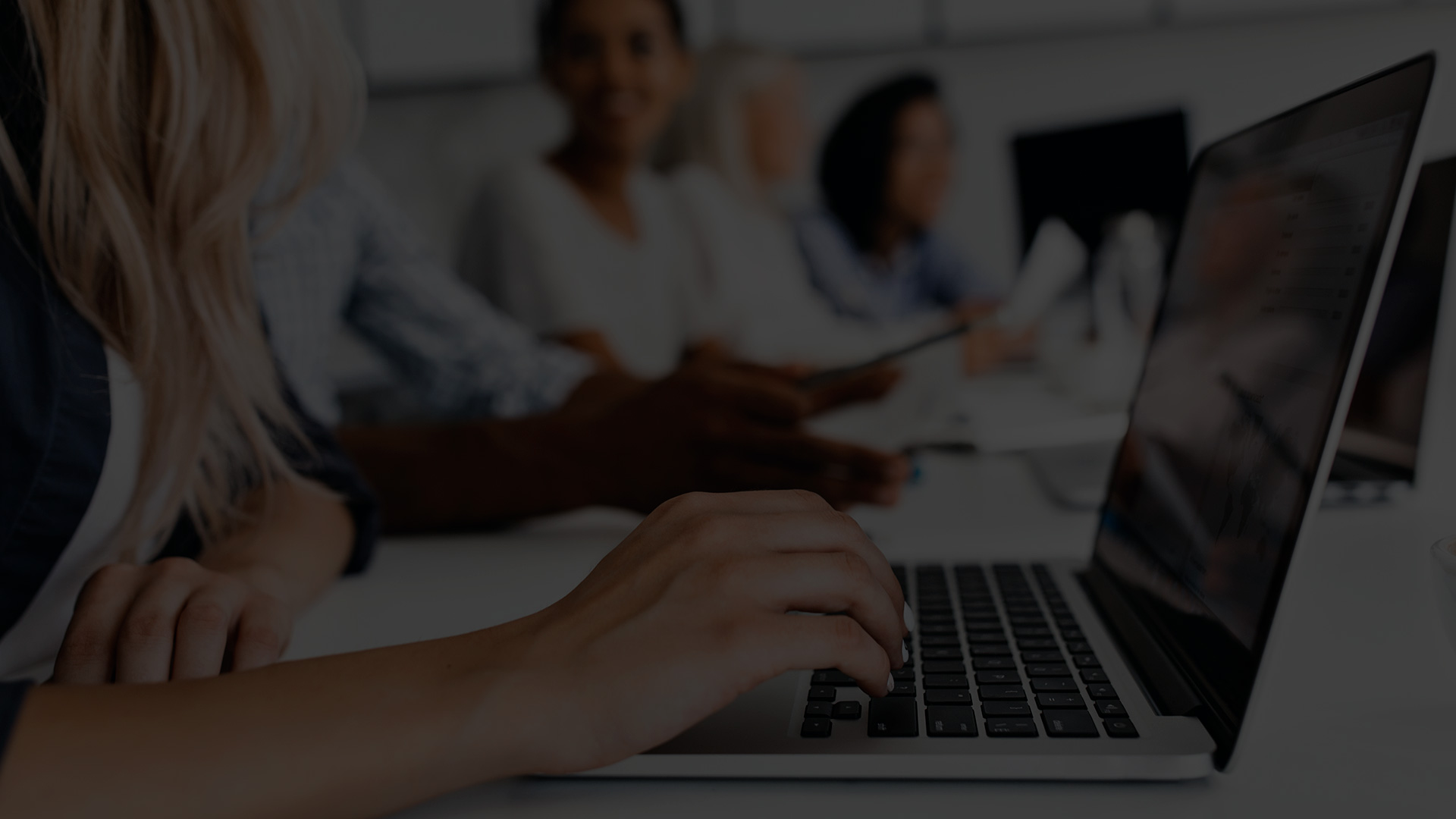 A importância de cuidar das pessoas que atendem seus clientes